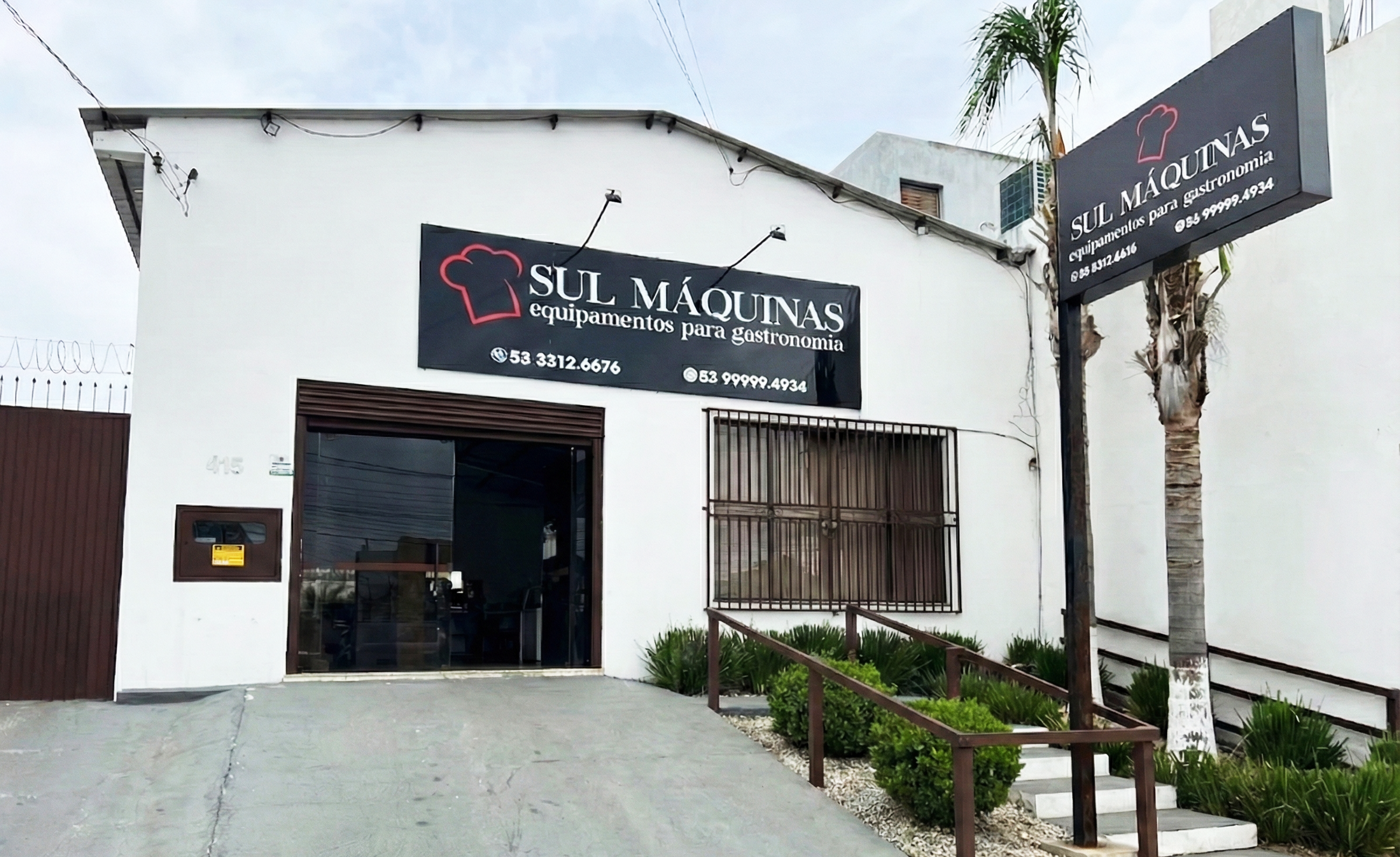 Fachada Sul Máquinas